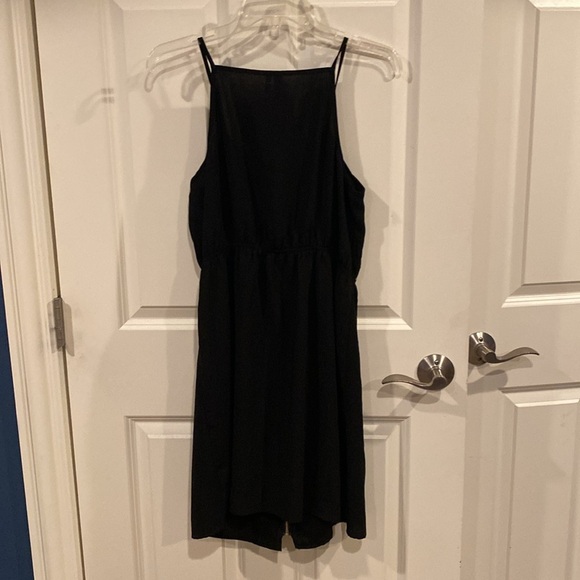 Large Alya black dress from Francesca’s - New with tags - Picture 3 of 5